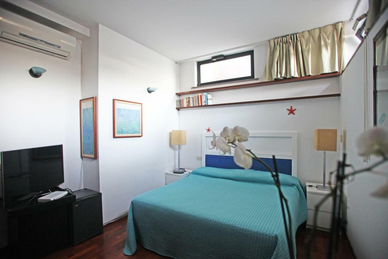 Acomodação com café da manhã  Residenza L'isola Capri